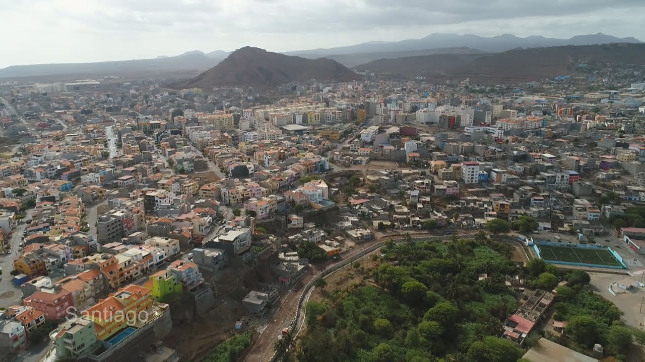 Várias zonas da capital estão sem abastecimento de água e com cortes frequentes de eletricidade