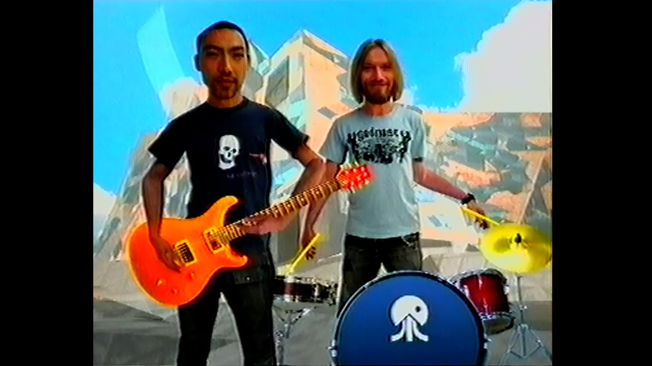 Band in a Bubble - Regurgitator - Melbourne (Channel V Promo) 2004