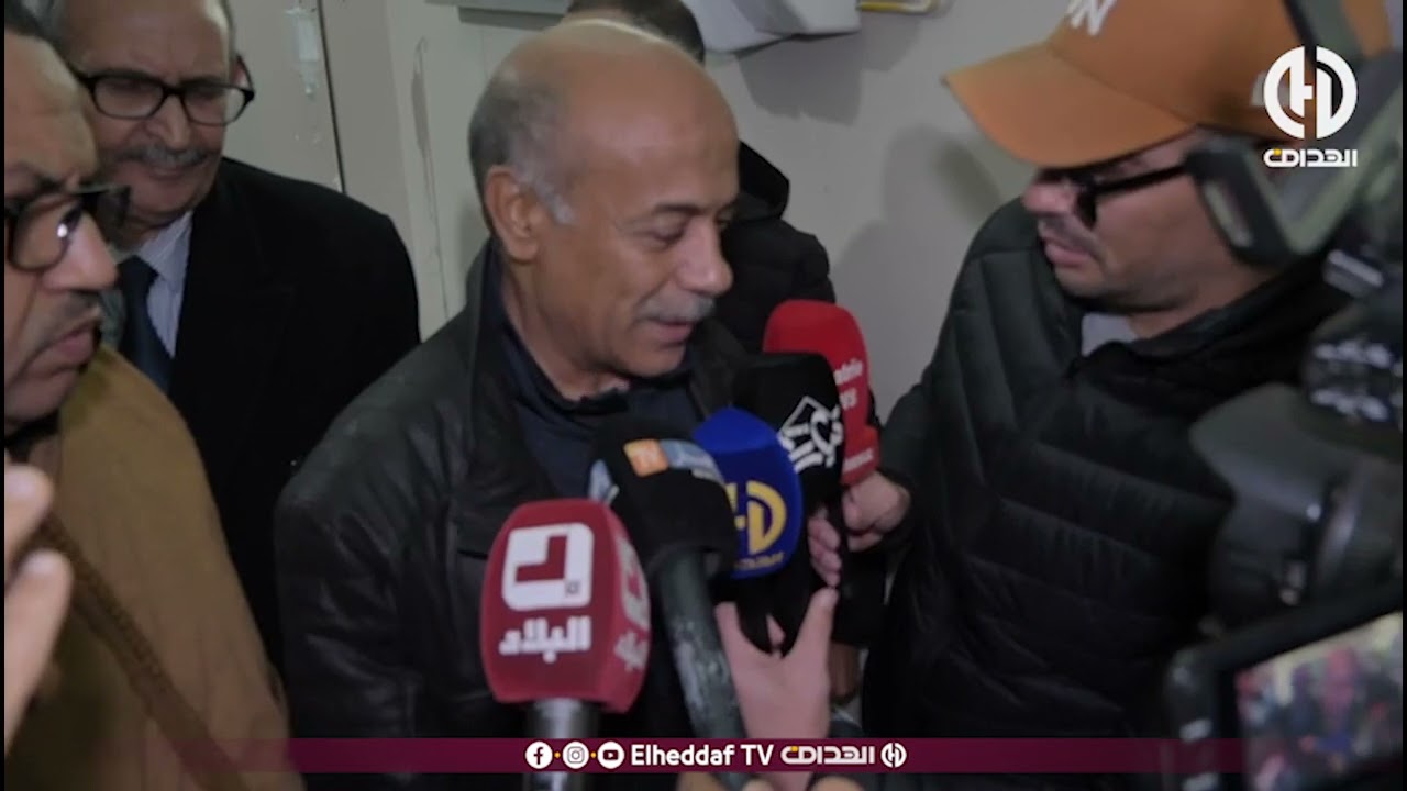 شــاهد .. زيارة والي تيارت الى مستشفى الســوڤــر بعد الحادث الأليم