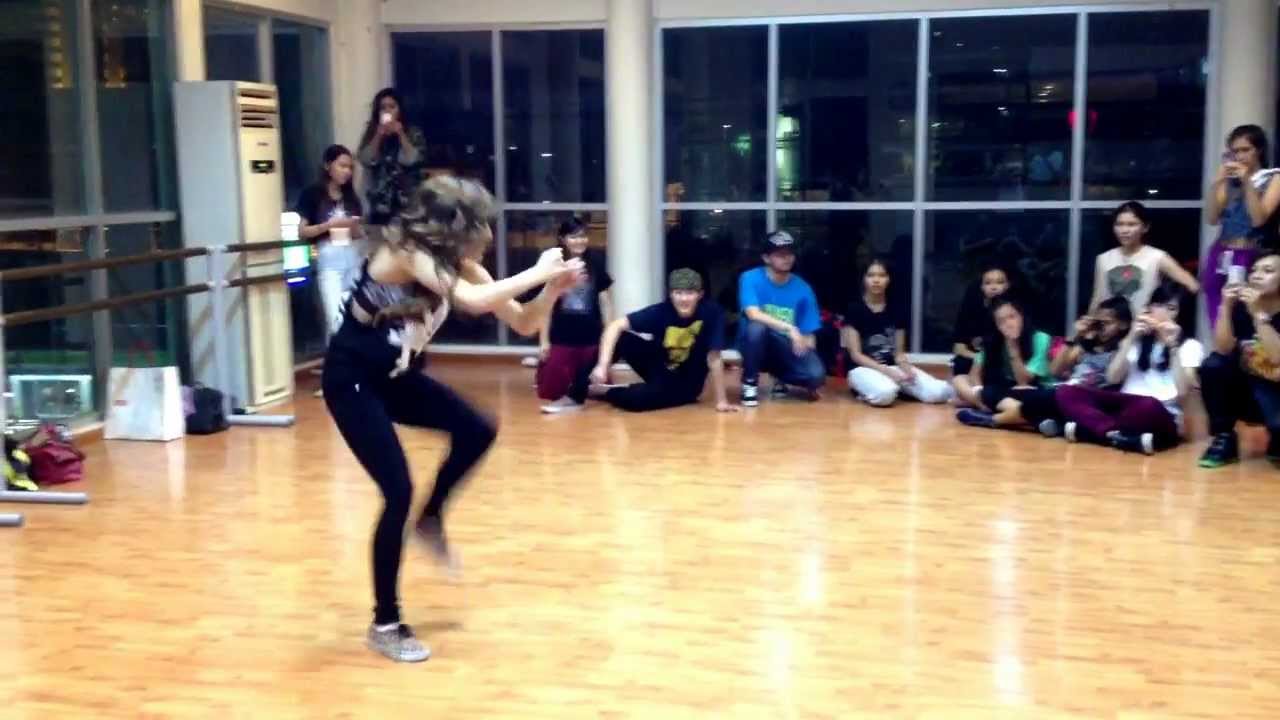 Chachi in Thailand - Like a Boy