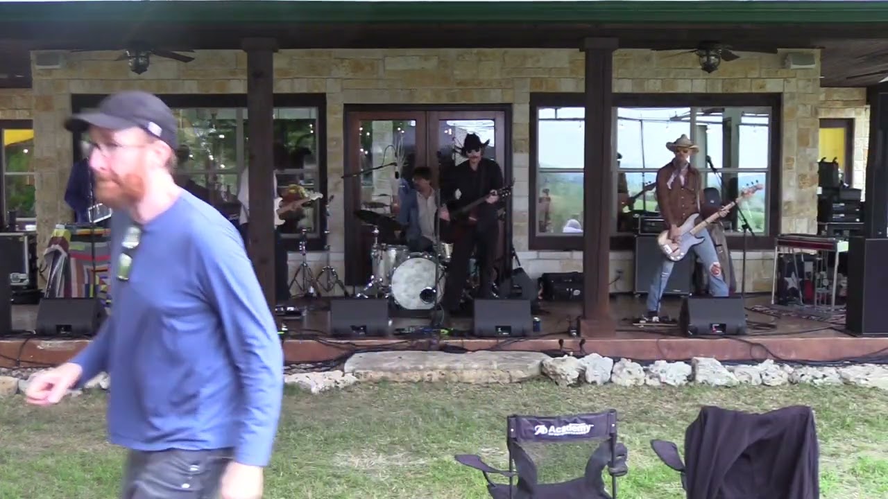 Garrett T. Capps and NASA Country - People Are Beautiful