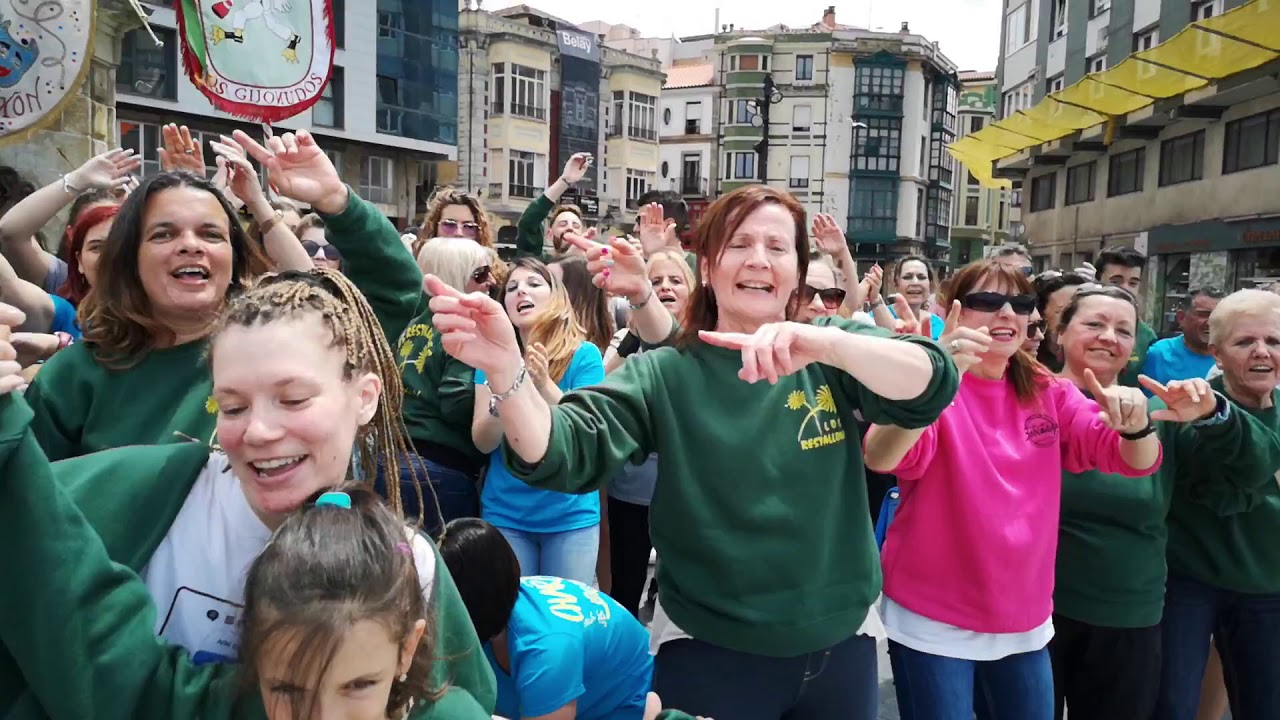 Mil charangueros - Charangas de Gijón