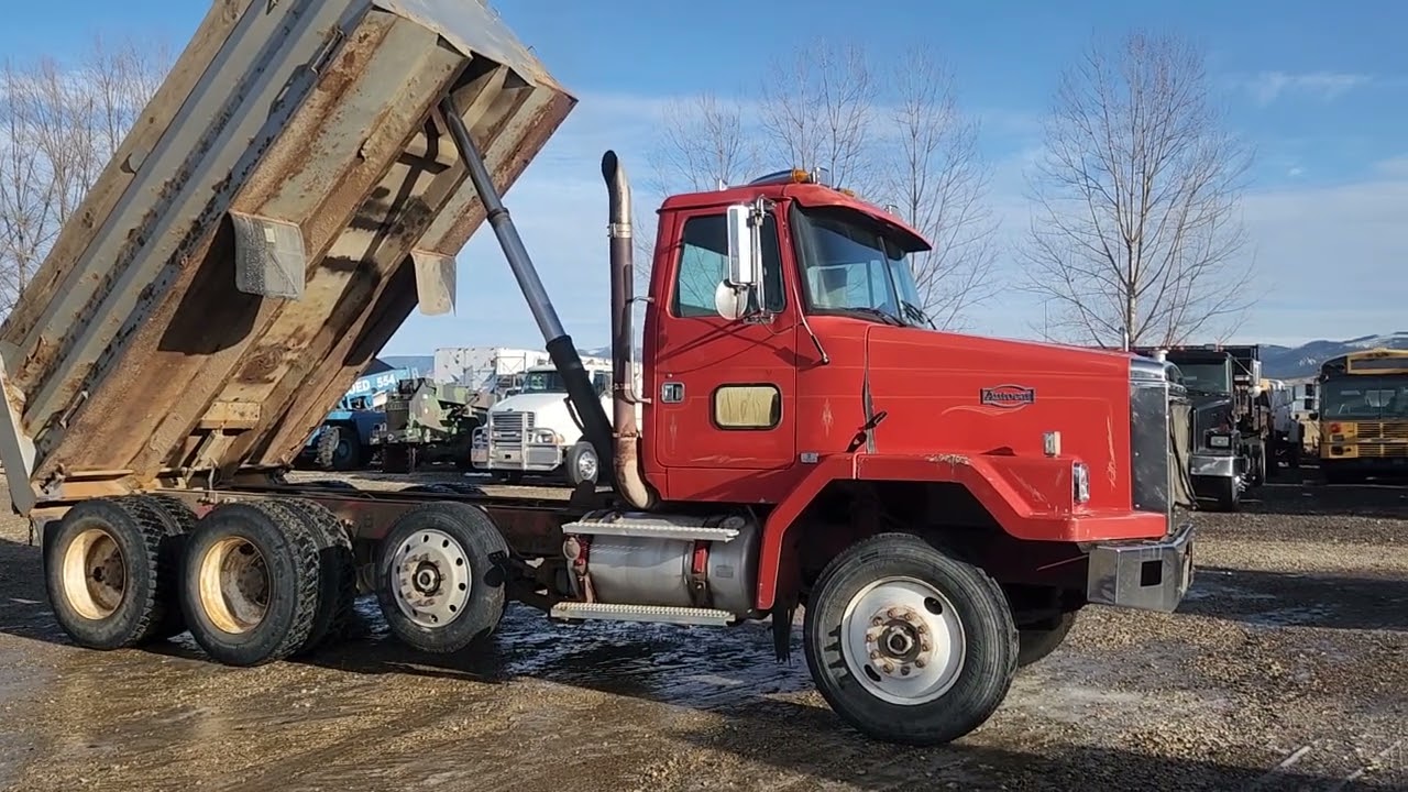 1991 Autocar 12yd Dump Truck 3406b  Cat $31,500.00