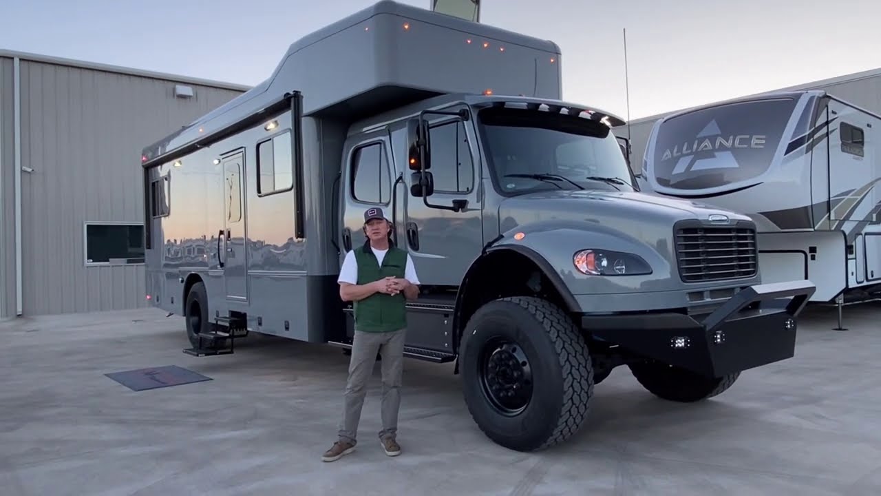 AVAILABLE Jan 2025 Showhauler 4x4 Overland Coach Exclusively from Performance Motorcoaches