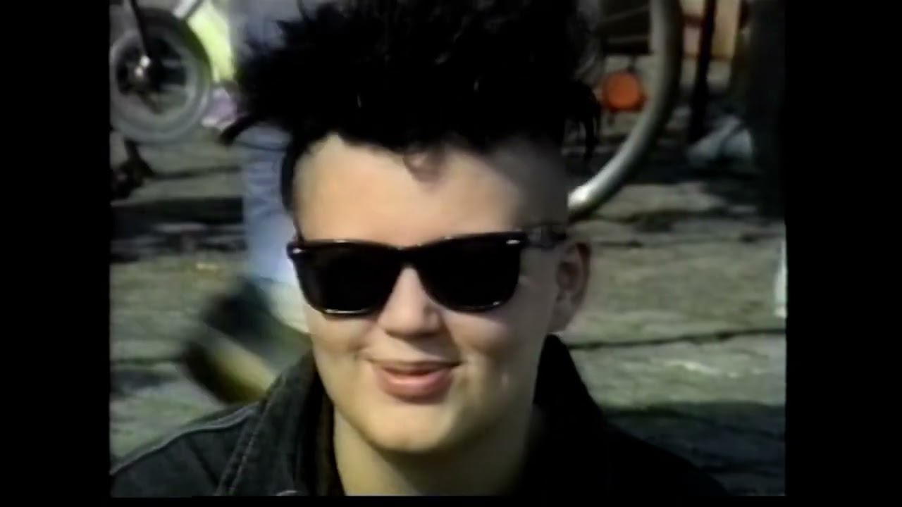 Lakseudsætning i Gudenåen - 1990