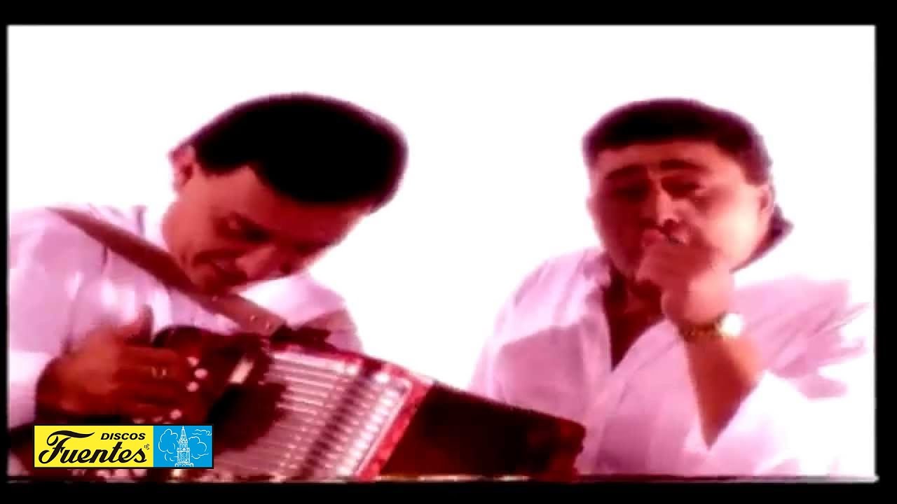 Piensa en Mi - Los Embajadores Vallenatos (Video Oficial) | Discos Fuentes
