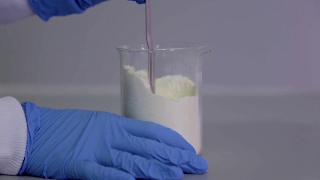 Powder's Sensitivity to Strain Rate - Freeman Technology