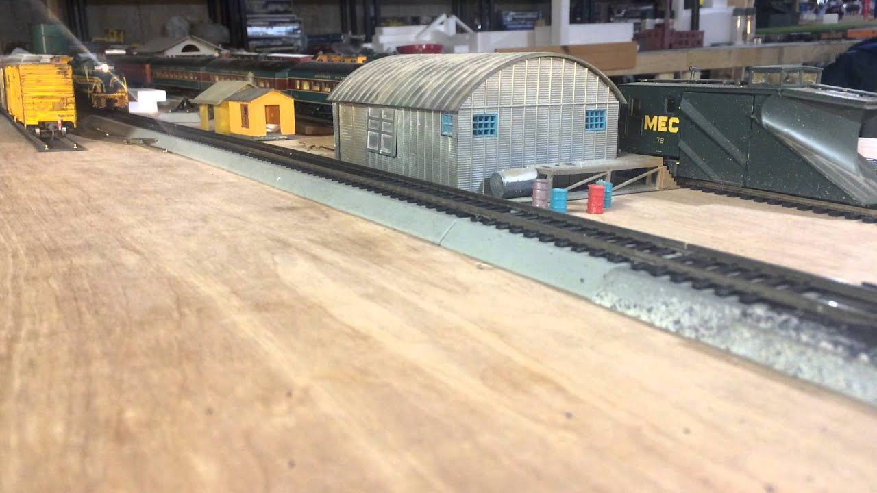 TCS Wow Diesel EMD 567 (Roots Blown) - MEC GP7 569 shoving cars in the Calais yard