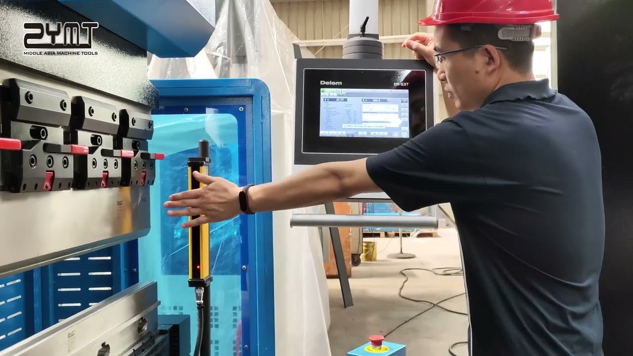 ZYMT CNC press brake 175T/3200 4+1 DA53T with Photoelectric protection Testing(2023 popular sale)