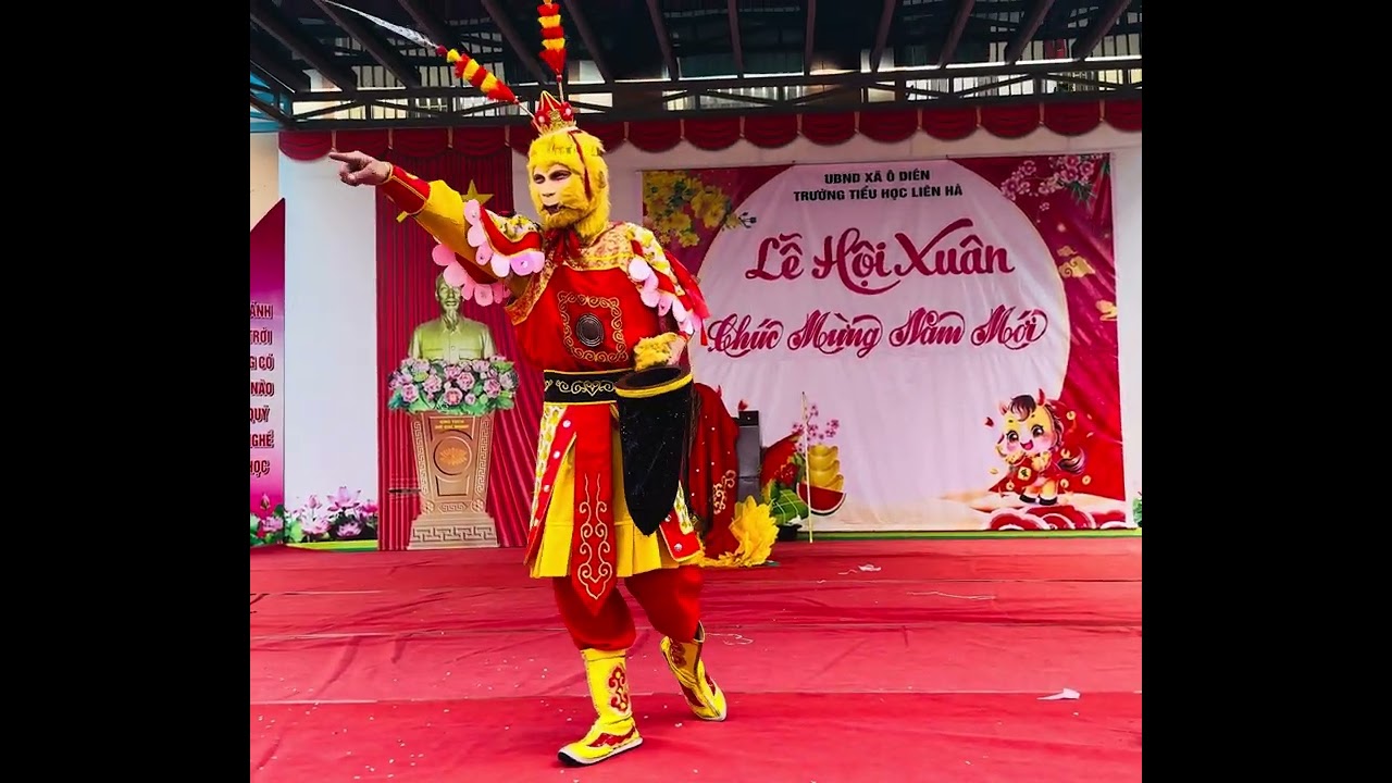 Màn múa gậy huyền thoại của Tôn Ngộ Không_Cô Tuyến Vlog