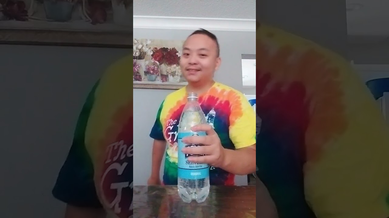 Chugging Polar Sparkling Water (1 Liters)