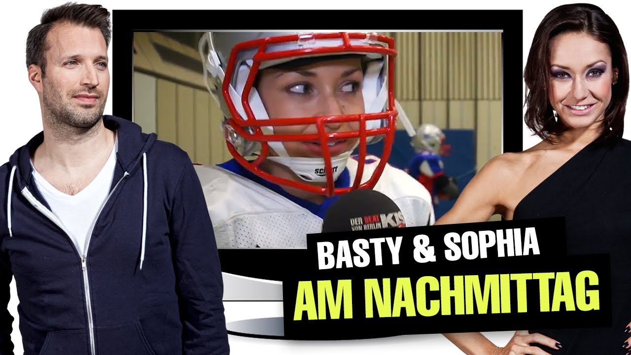 SOPHIA TESTET FOOTBALL für den SUPERFIT KISS CUP