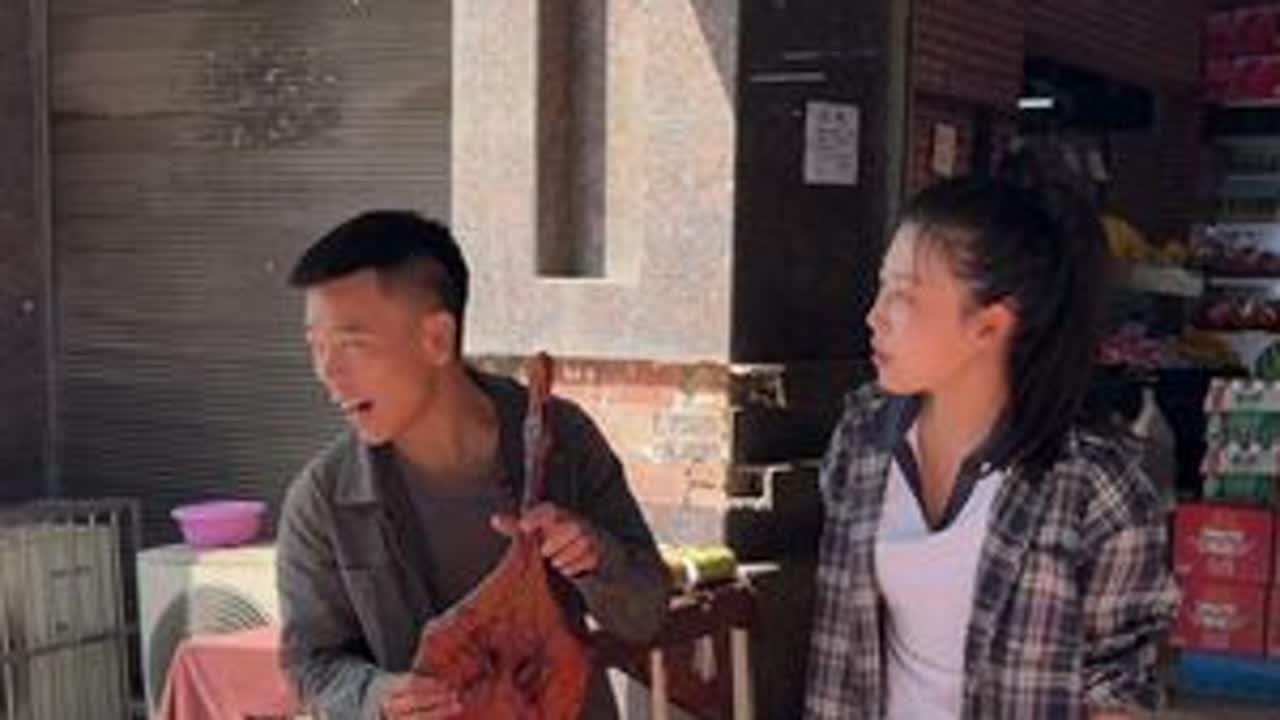 人情本就是你来我往，你敬我一尺，我还你一丈。