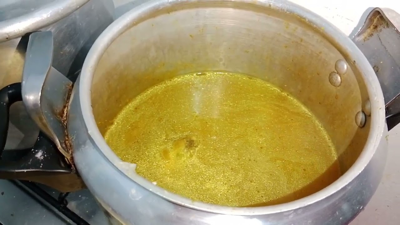 خوتي العزاز شاركت معكم المدهوسه الاقامه الخبز ديال الحرشه 🤲💪🌹💐🥀