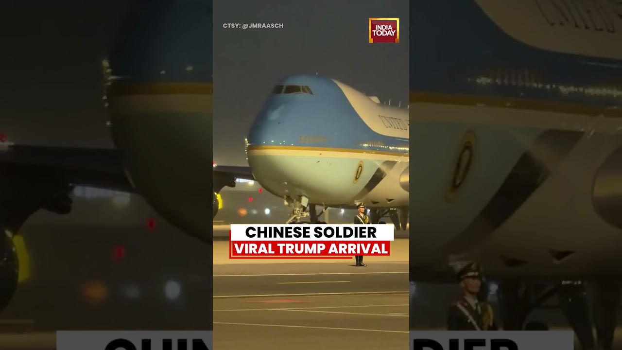 Chinese Soldier Goes Viral During Trump Arrival In Beijing | Unfazed Guard Stands Still