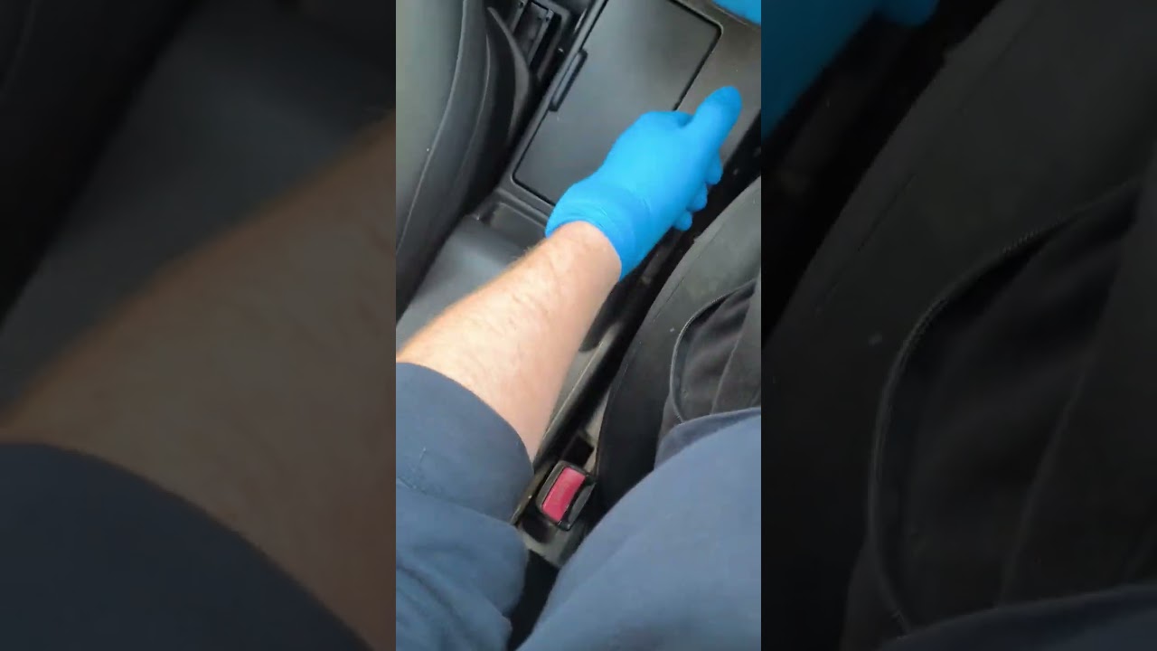 Mazda 5 handbrake light fault