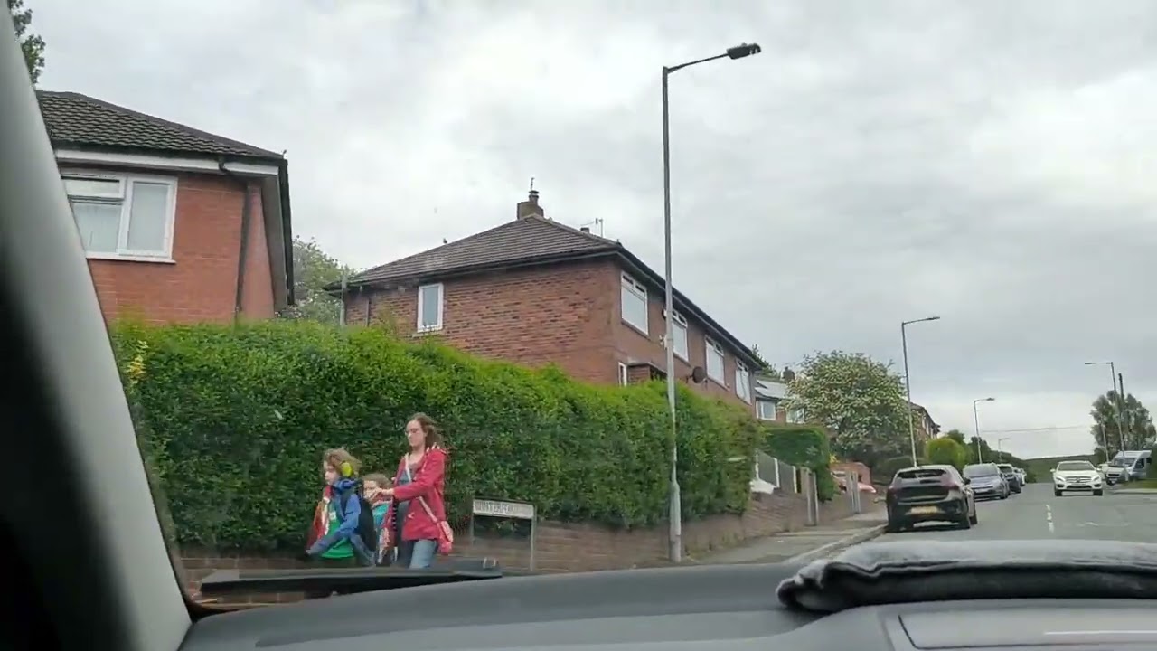 Drive to Mossley to see the mountain 🏔️ #mossleyhill #uk #england #nature #subscribe