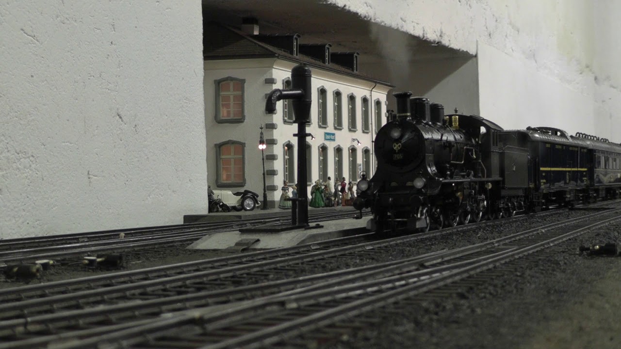 Vallorbe-Lausanne-Brig on the Simplon-Orient-Express