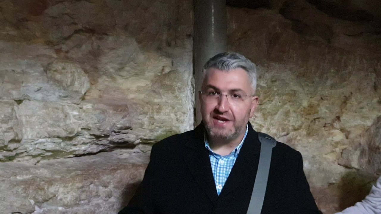 Kudüste Boşlukta Durduğuna inanılan Muallak Taşı