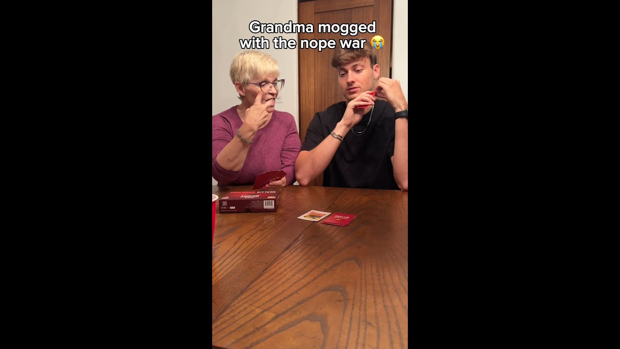 Exploding Kittens - Card Game