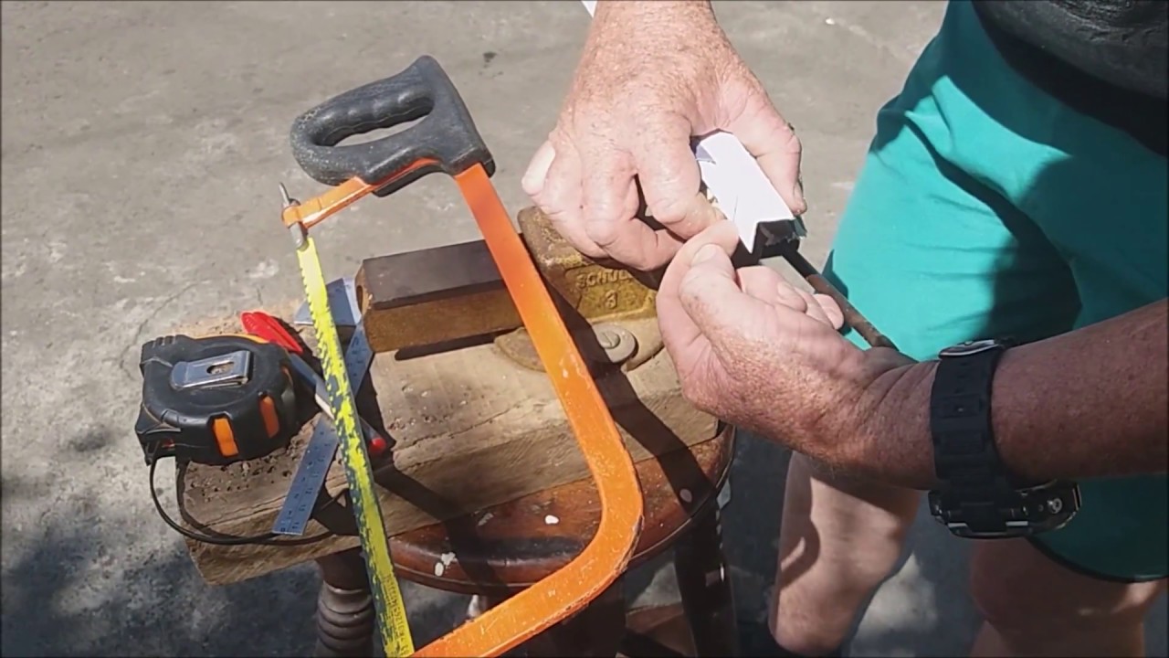 Como instalar cantoneiras de aluminio.