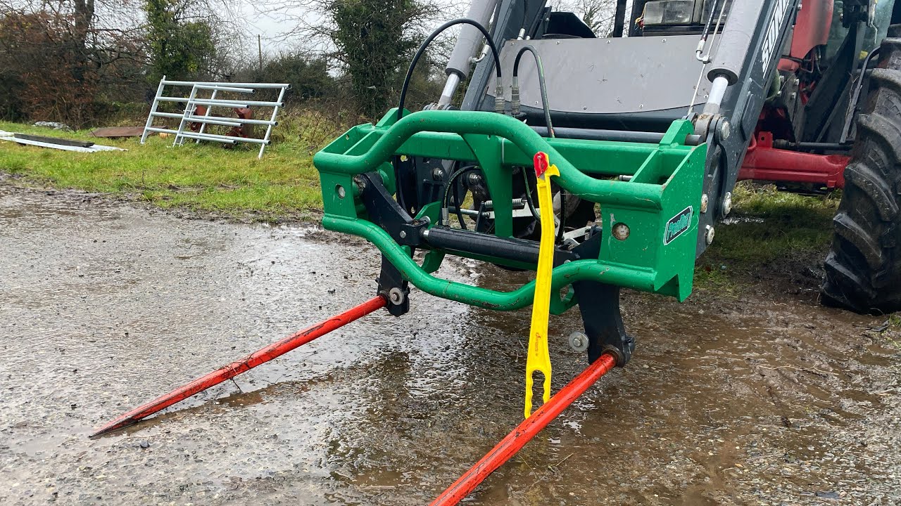 Farm smarter not harder - Prodig bale handler and hay knife