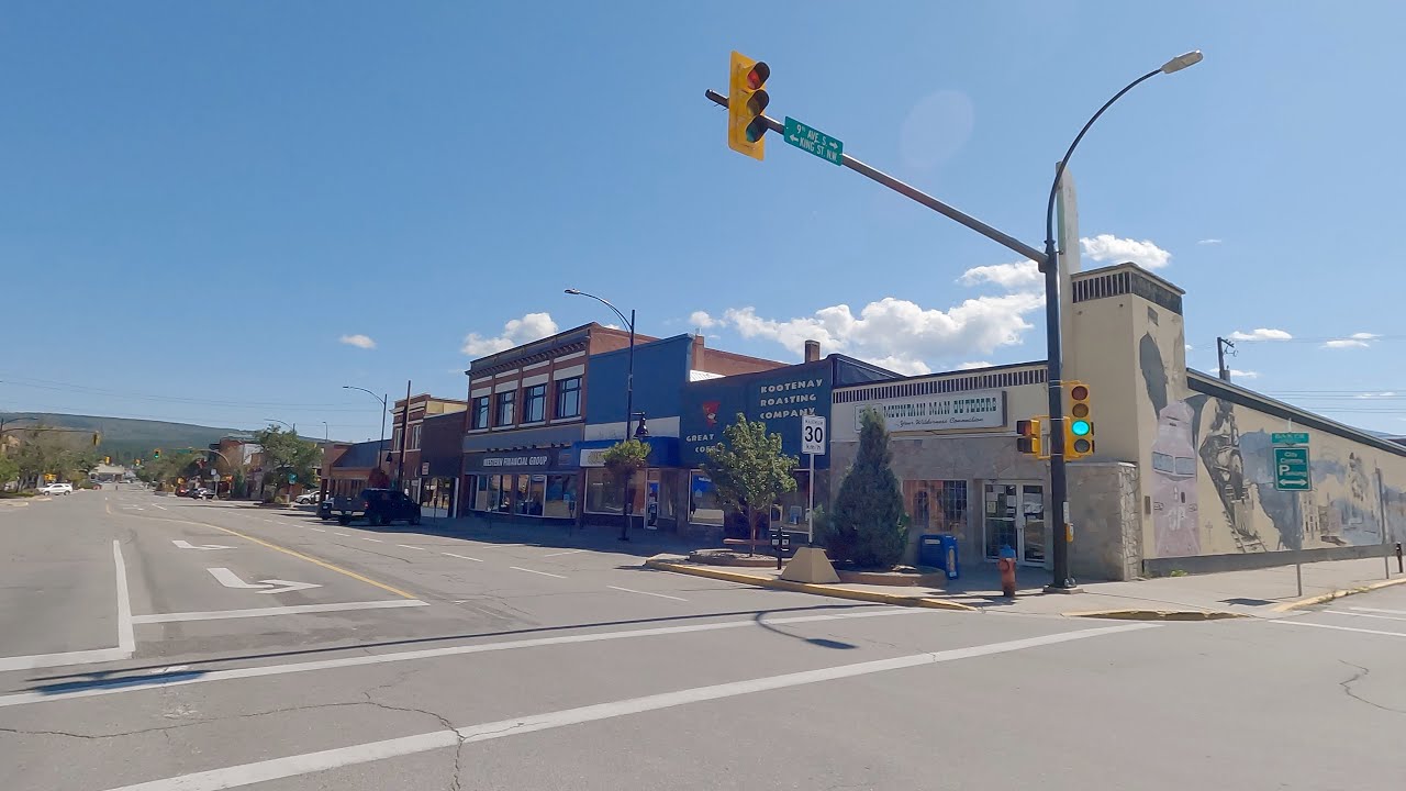 Cranbrook BC Canada - Driving into the City.