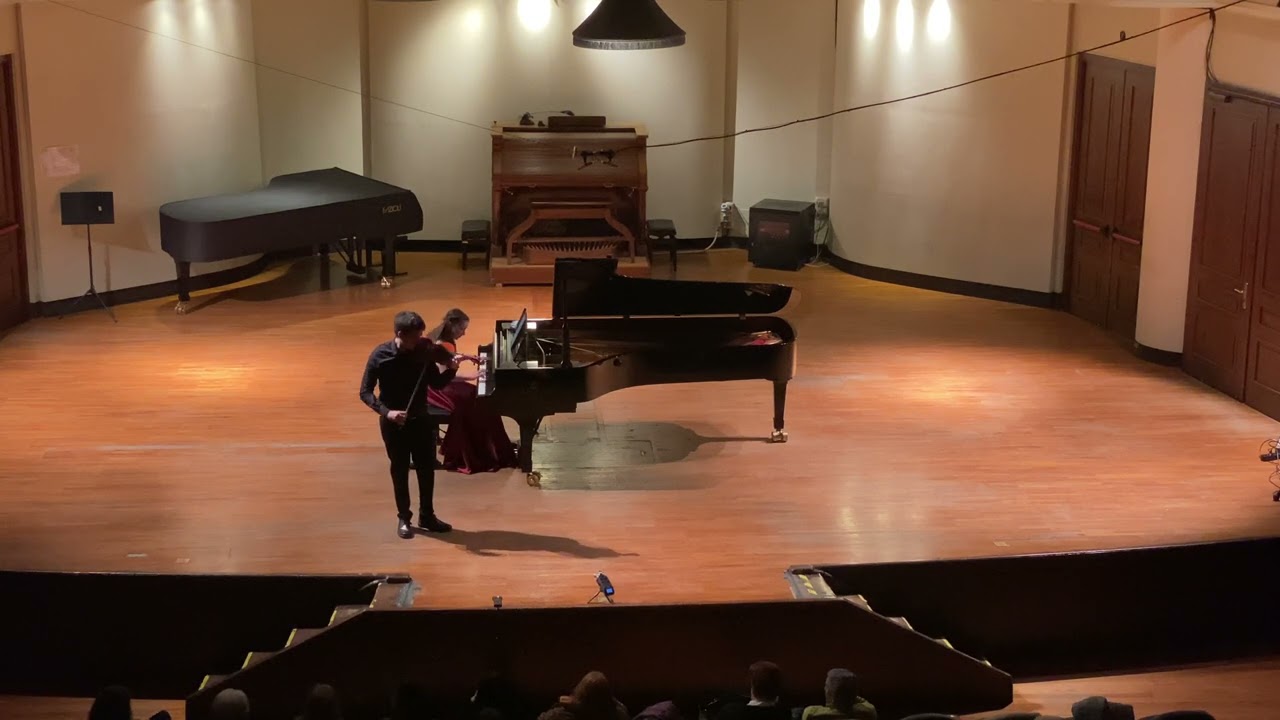 Paganini Carnevale di Venezia - Riccardo Porrovecchio and Martina Consonni