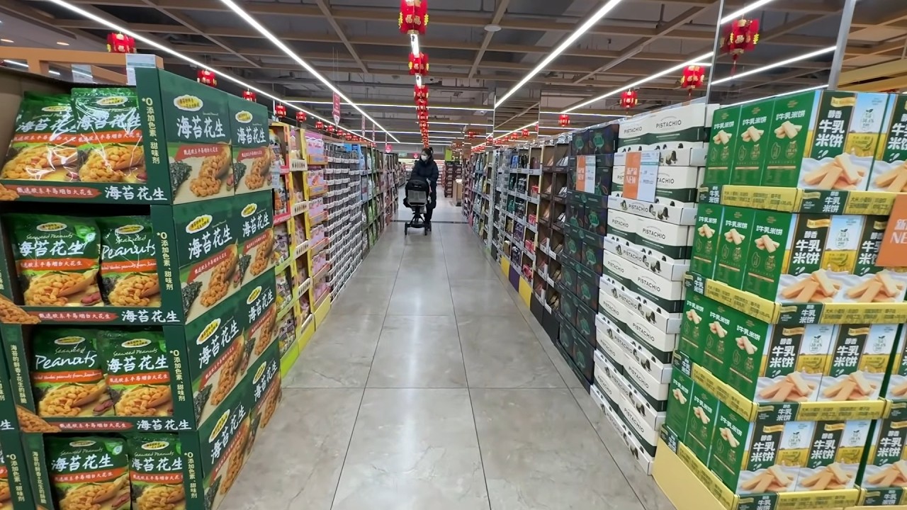 Grocery Shopping in China🍉Sharing Chinese various snacks at the supermarket with prices