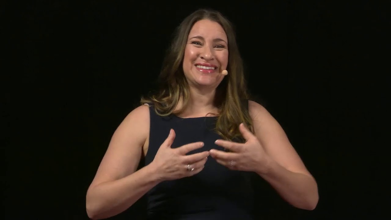 Comment le tourisme va sauver le monde ? | Armelle Solelhac | TEDxUSMB