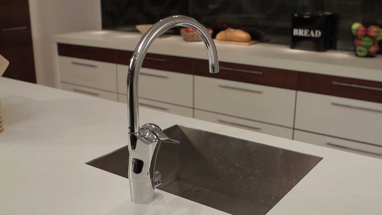 FMM 11  - Changing spout