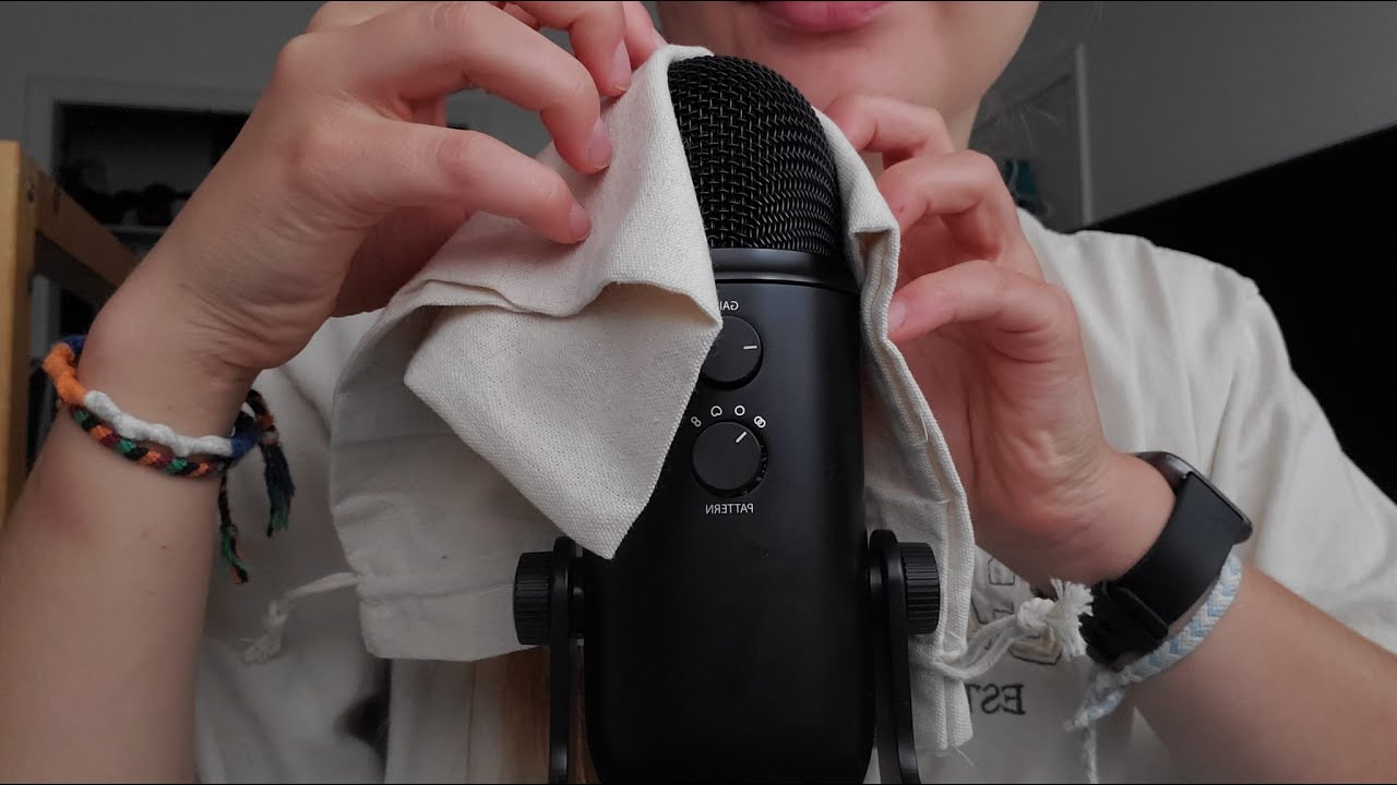 ASMR | different bags on the mic