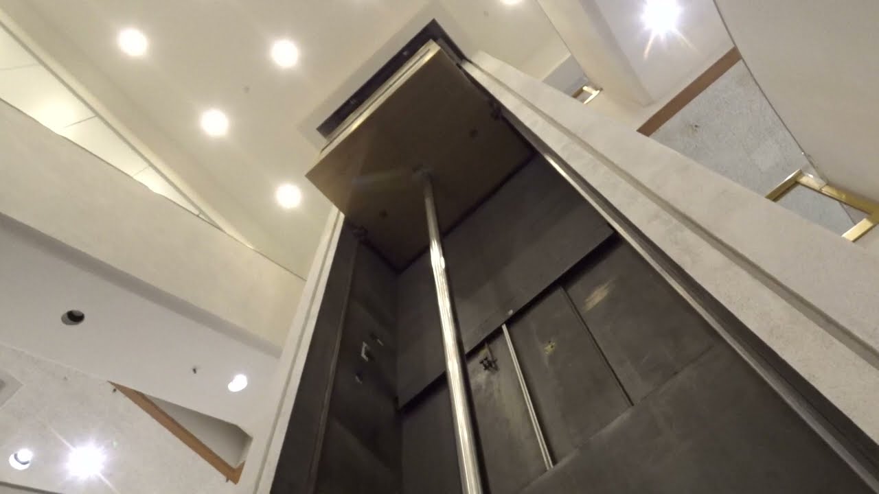 Awesome Montgomery Glass Elevator at Macy's at Puente Hills Mall