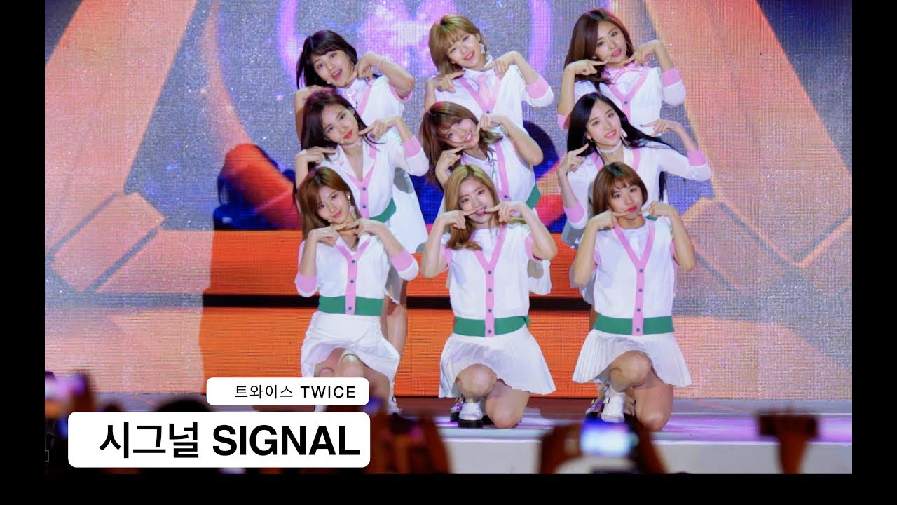 트와이스 TWICE[4K 직캠]시그널 SIGNAL@170609 Rock Music