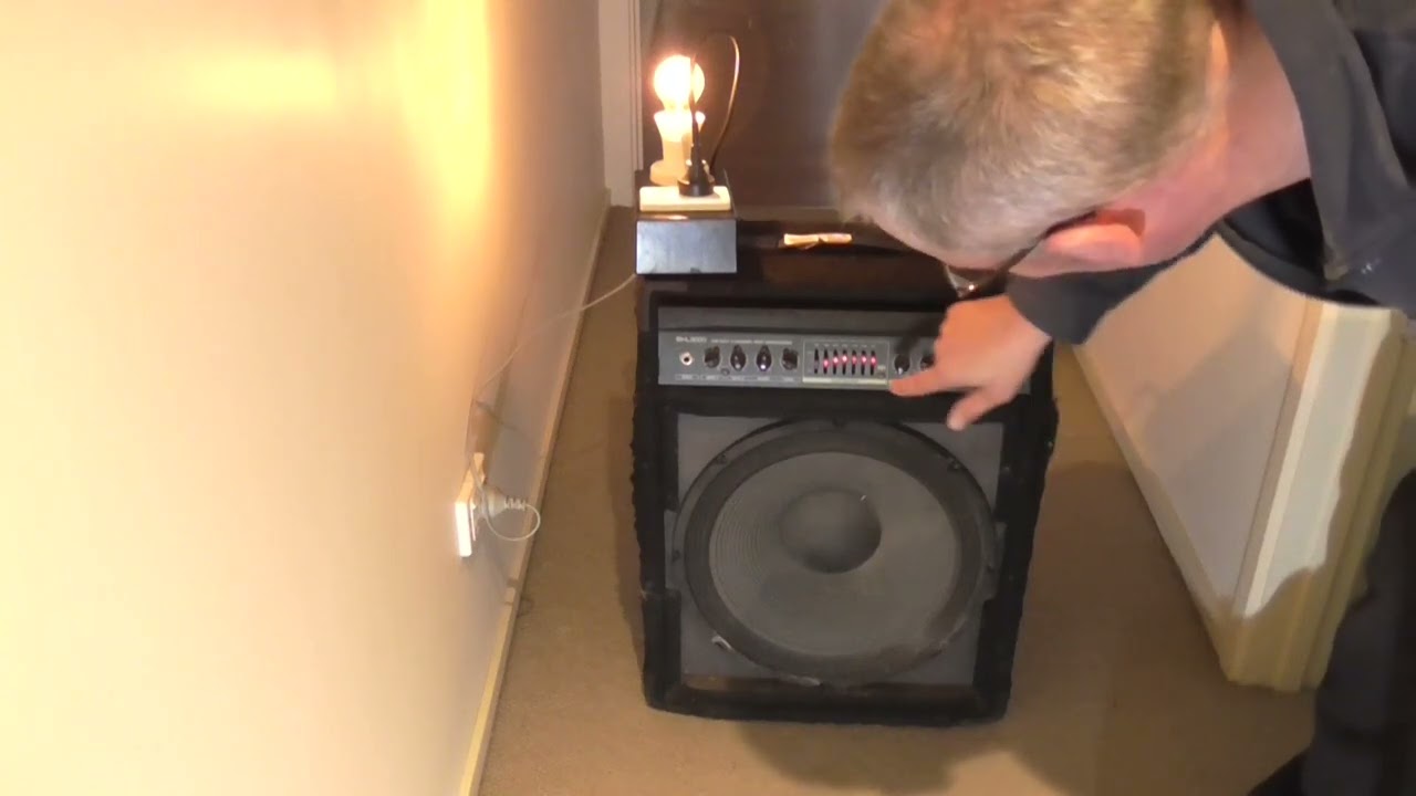 Behringer BXL3000 Bass Amplifier