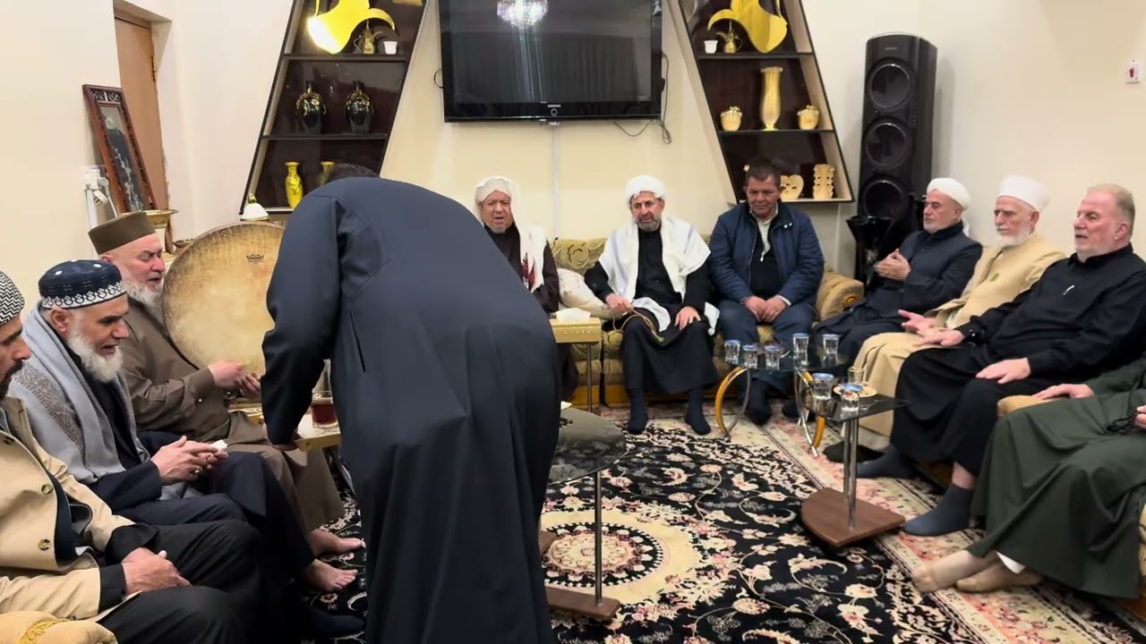 جلسة انشادية في بيت الحاج حقي الراوي