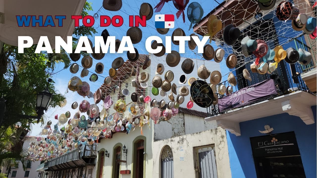 Walking Around the Streets of Casco Viejo in Panama City