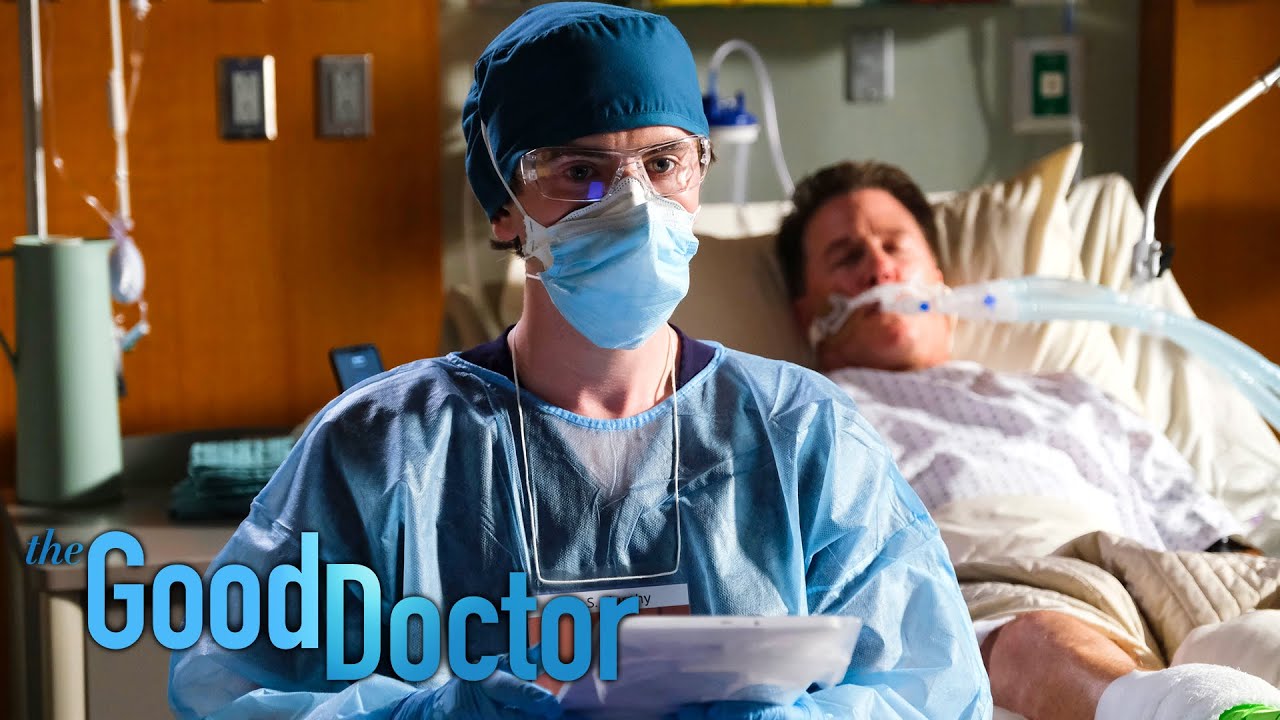 Shaun provides medical assistance to COVID patients | The Good Doctor