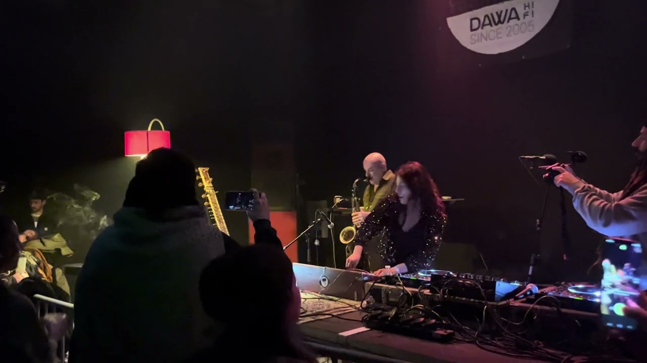 GINETTE & FRANSAX @ SOUND SYSTEM ANTRE PEAUX DUB 5,
