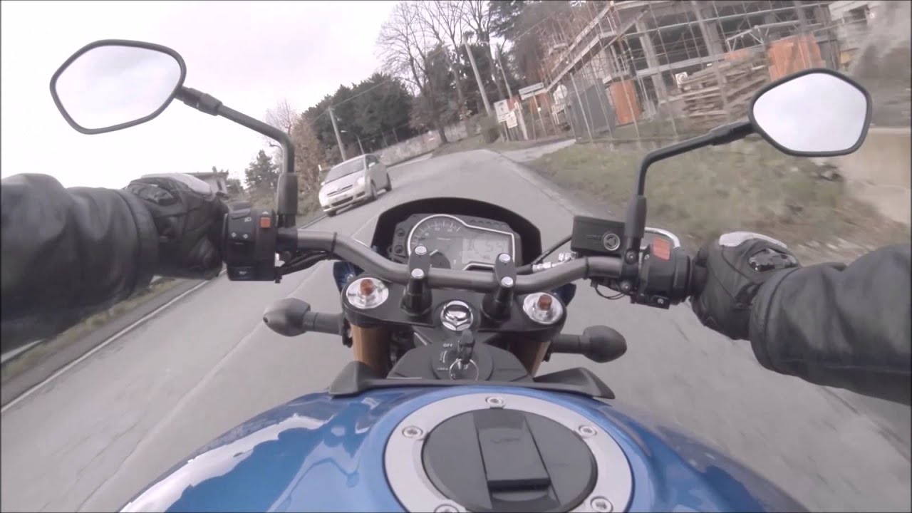 Suzuki GSR750: test drive di HDmotori