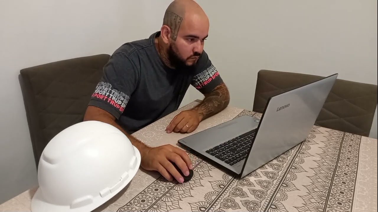 Diferença entre Bucha de redução e luva de redução.