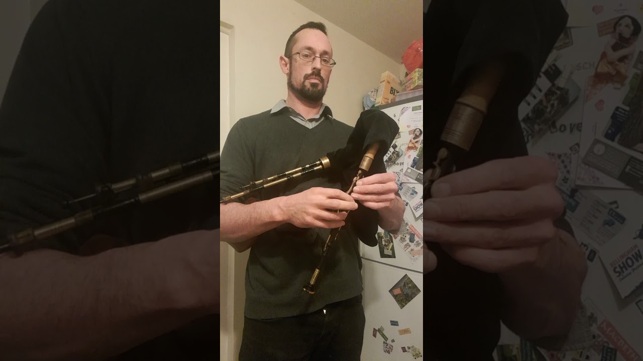 Northumbrian pipes - G set reeded