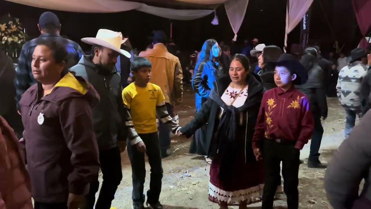 Popurri de chilenas Yerbabuena Boda Los Reyes de Tierra Mixteca 2026 