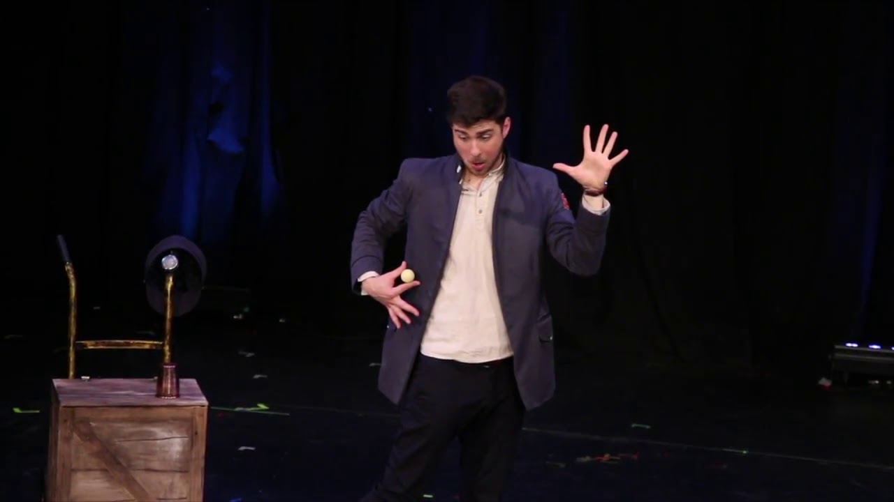 Txema Munoz -  MAGIC and MIME - Act Cabaret