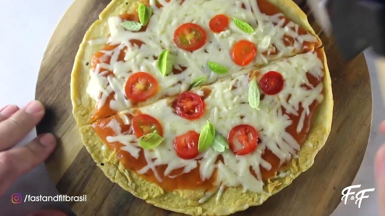 PIZZA DE QUEIJO NA FRIGIDEIRA SEM GLÚTEN