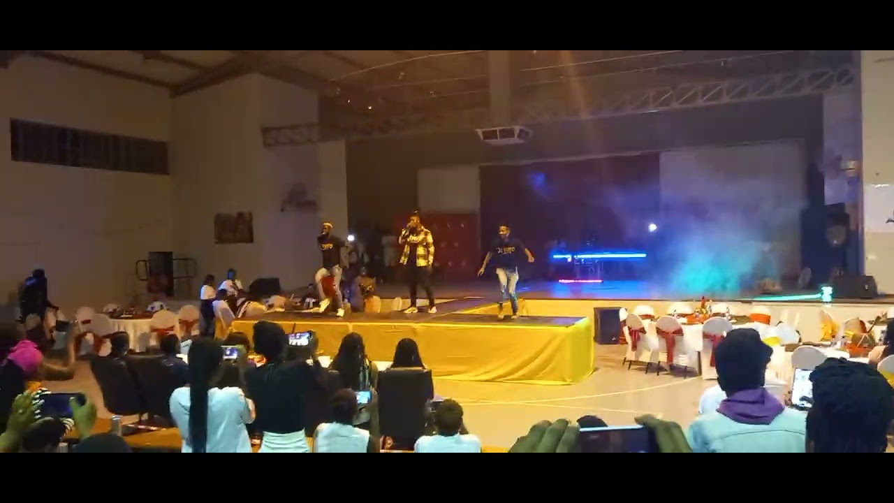 A DJ VUYO performance is just the one