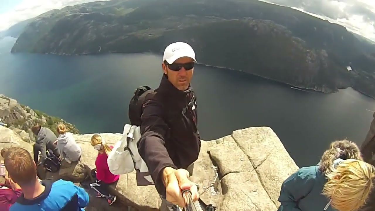 Ruta de senderismo al Preikestolen - Pulpit Rock, Noruega