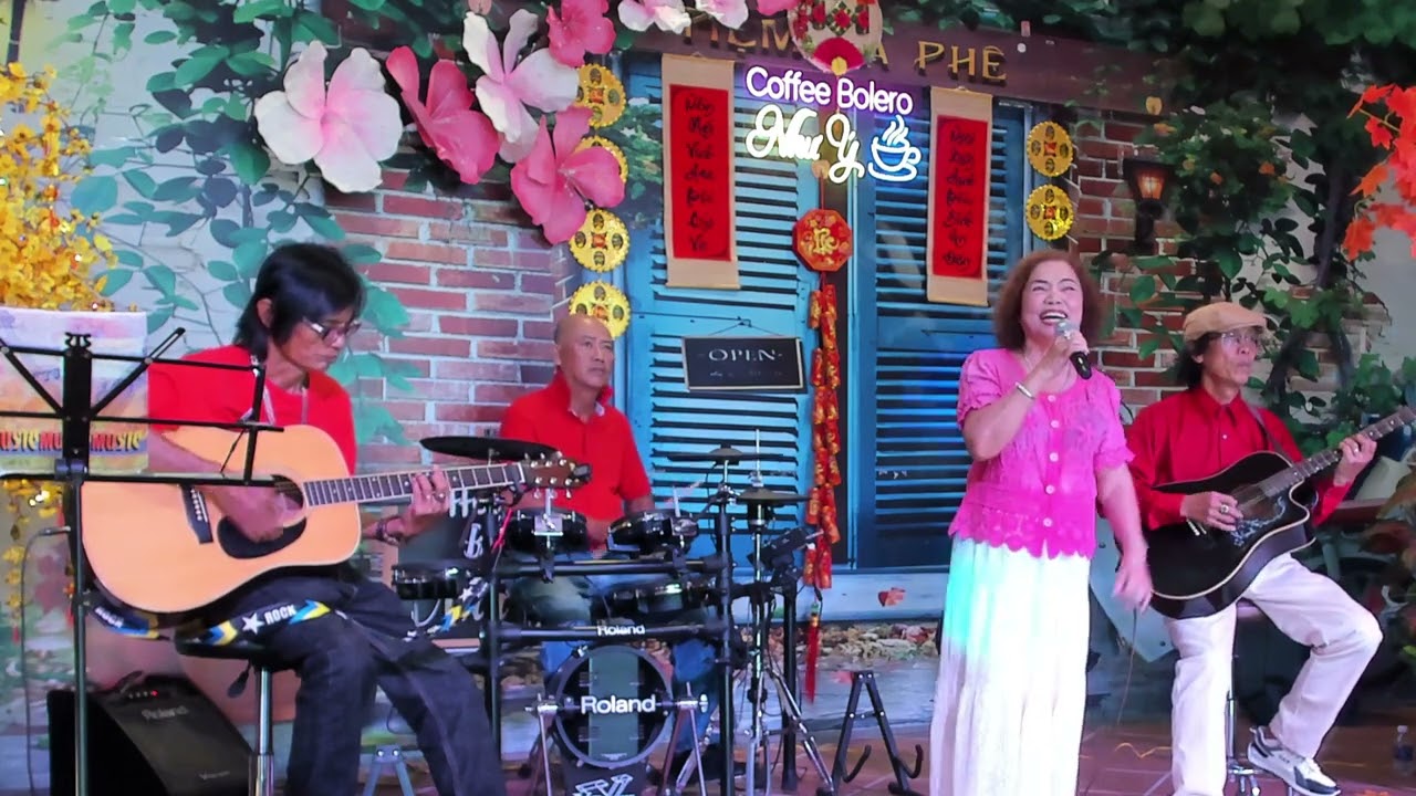 Mùa xuân gọi  -  Sáng tác: Trần Tiến - Trình bày : Bùi Gẩm