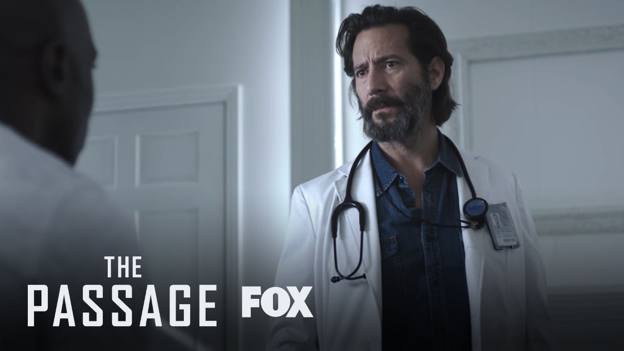 Carter Asks Jonas About Fanning | Season 1 Ep. 4 | THE PASSAGE