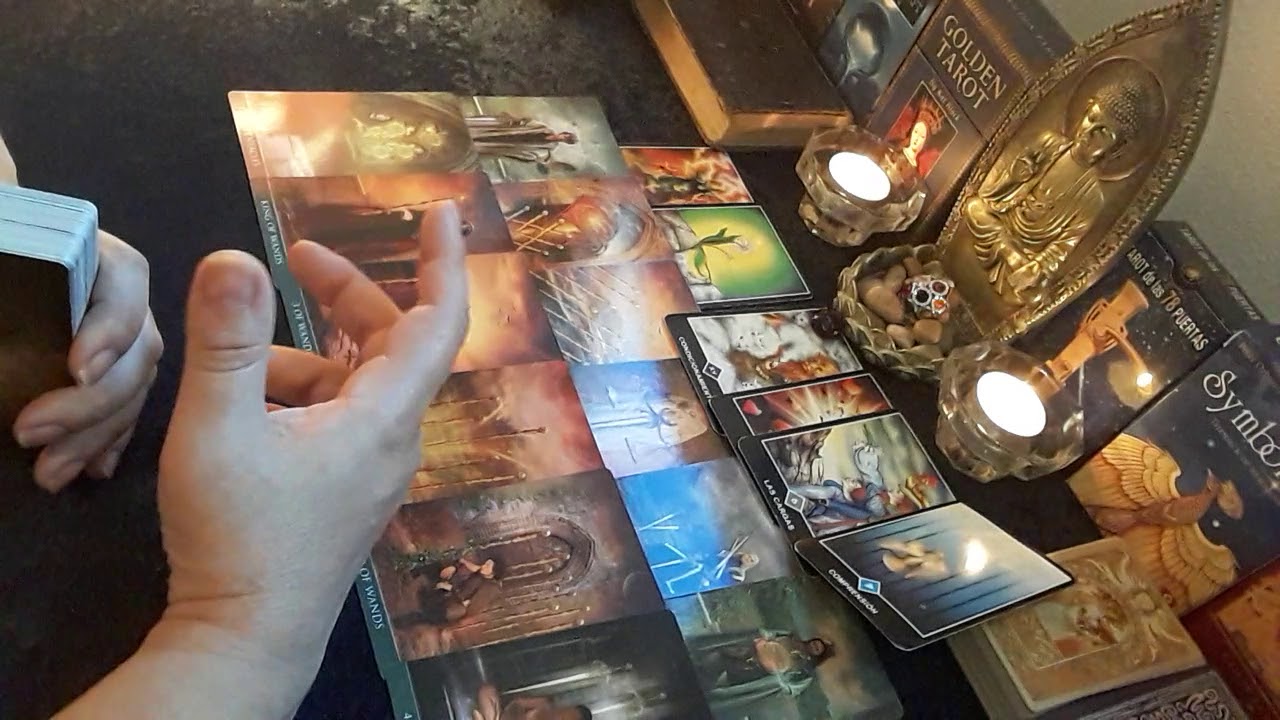 Como está sin mi, está con alguien, volverá a mi? Tarot interactivo❤❤